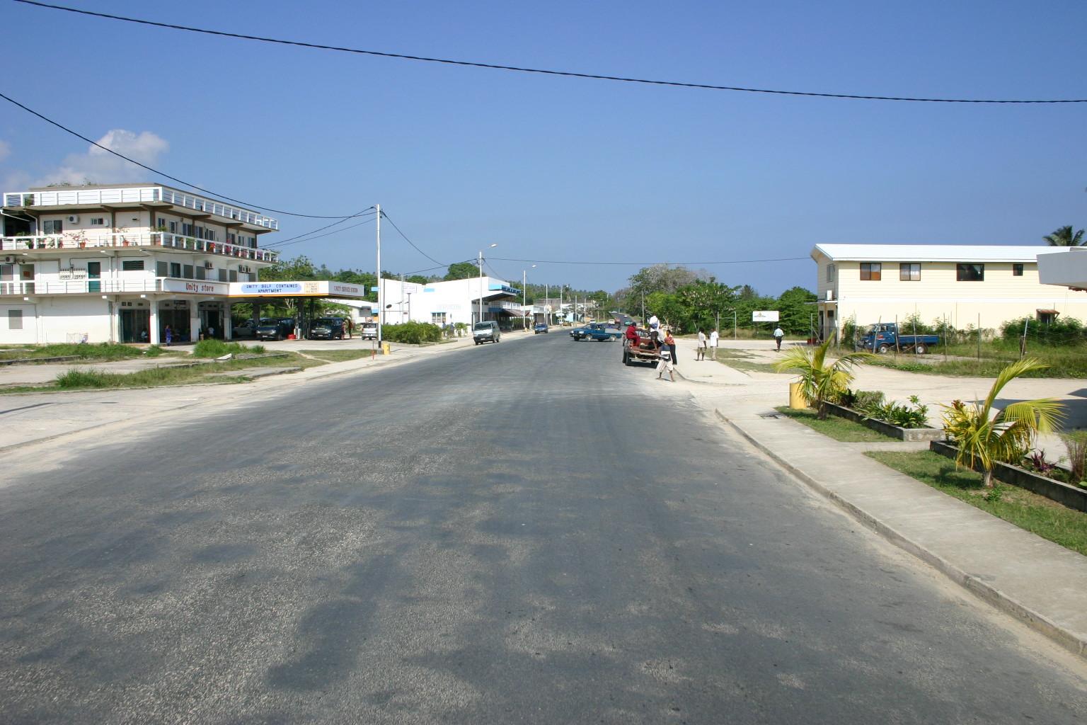 Rue principale de Luganville